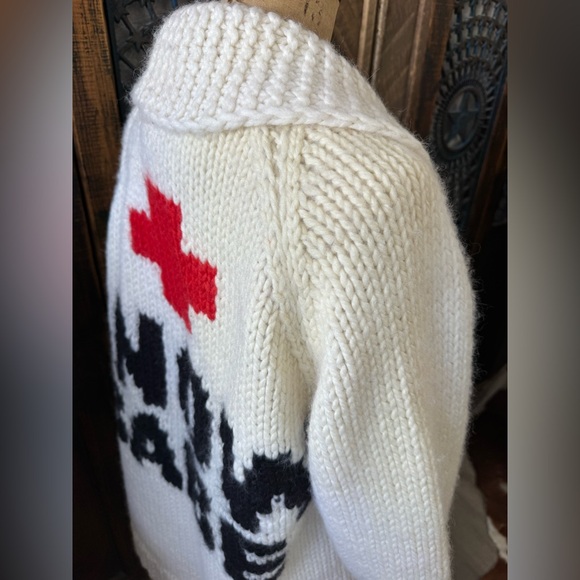 GOGO Snow Babe Cardigan Sweater - Picture 7 of 12